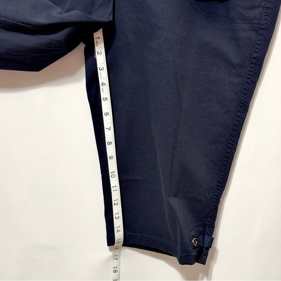 NEW Gloria Vanderbilt Women's Black Capris Size 8 ~ Perfect - Picture 10 of 13